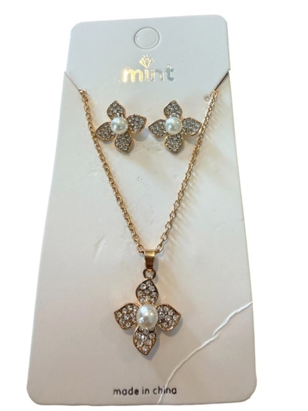 Petals, Pearls & Bling Jewelry Set